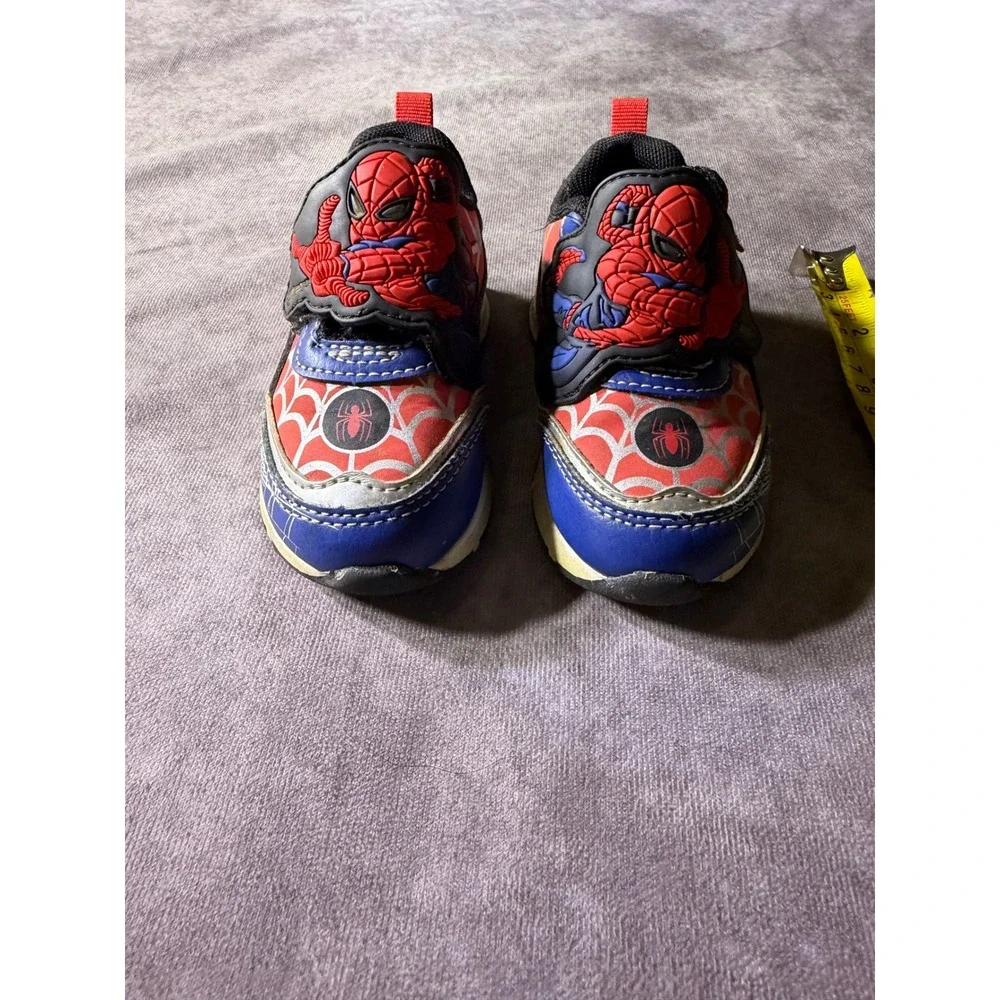 Marvel Spider-Man Ground Up Toddler Light Up Sneakers Blue Red Size 6 Toddler
